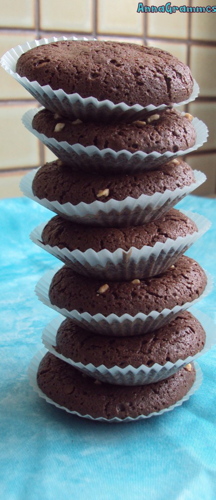 pyramide de brownies au chocolat